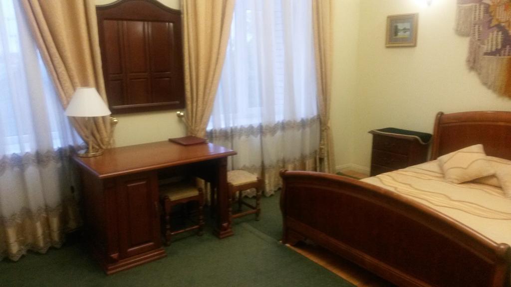 Marlen Hotel Rivne Kamer foto